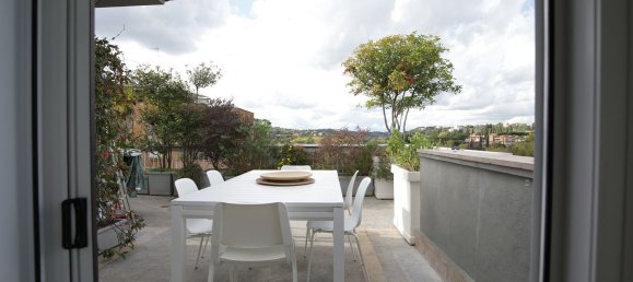 Пентхаус с 4 комнатами в Рим, Италия № 30738 28