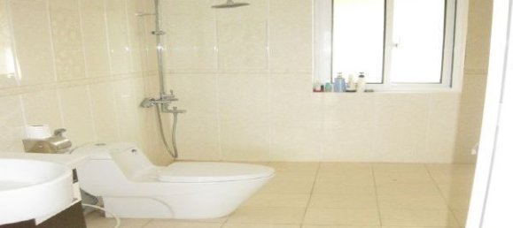 4 Schlafzimmer Villa in Tay Ho, Vietnam, Nr. 2696 2