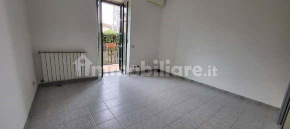 2 bedrooms Apartment in Guidonia Montecelio, Italy No. 305403 2