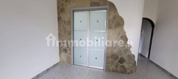 2 bedrooms Apartment in Guidonia Montecelio, Italy No. 305403 4