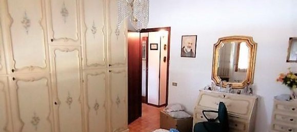 5-Zimmer Wohnung in Carrara, Italy, Nr. 91857 7