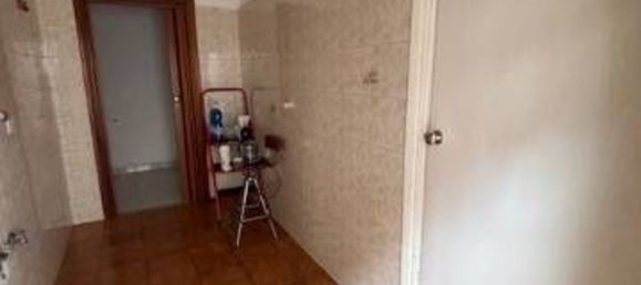 5 bedrooms Apartment in Rome, Italy No. 320931 17