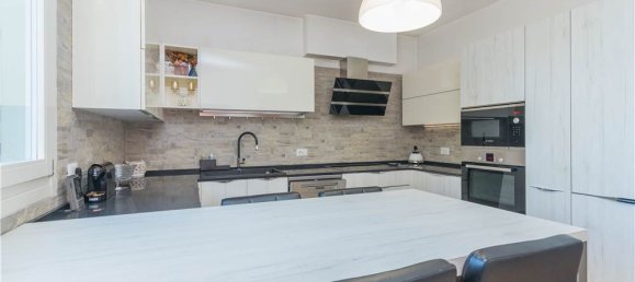 2 bedrooms Duplex in Santa Lucia di Piave, Italy No. 269571 4