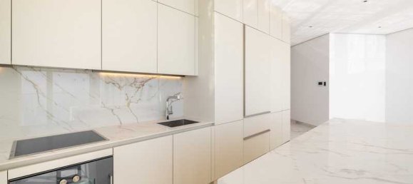 Квартира с 3 спальнями в Лимассол, Кипр № 19227 3