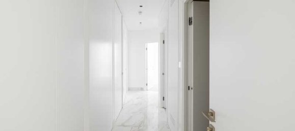 Квартира с 3 спальнями в Лимассол, Кипр № 19227 13