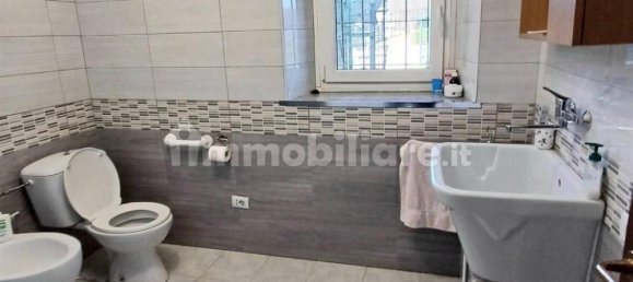 4 bedrooms House in Lonate Ceppino, Italy No. 5475 7