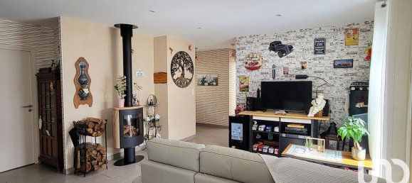 3 Schlafzimmer Haus in Vernantes, France, Nr. 340517 5