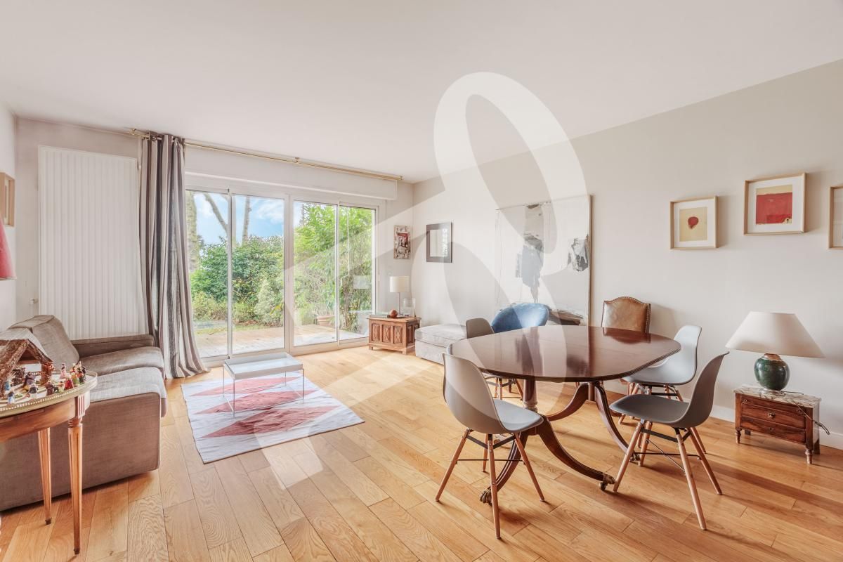 Apartamento T2 em Garches, France N.º 351999