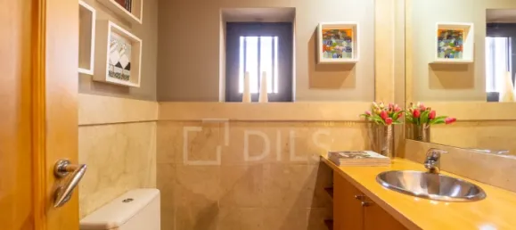 5 غرف نوم منزل في Porto, Portugal رقم 108486 28