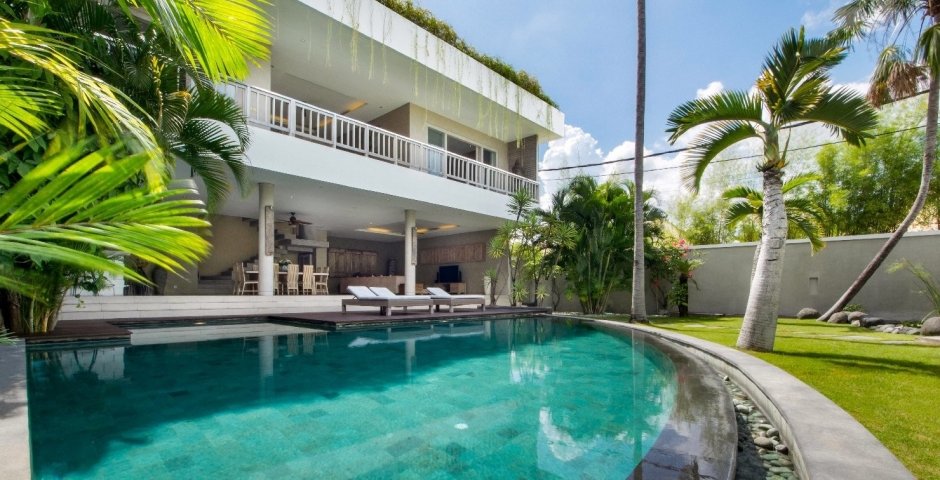 Вилла с 3 спальнями в Seminyak, Бадунг, Бали, Индонезия № 3325
