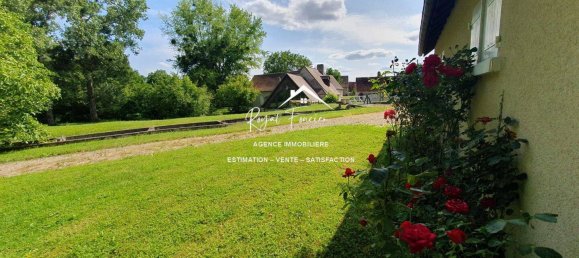 Замки и поместья с 6 спальнями в Азе-ле-Феррон, Франция № 89730 8