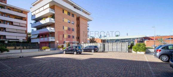 1 bedroom Apartment in Rome, Italy No. 333586 3