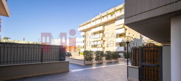 1 bedroom Apartment in Rome, Italy No. 333586 5