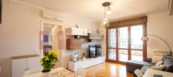 1 bedroom Apartment in Rome, Italy No. 333586 9