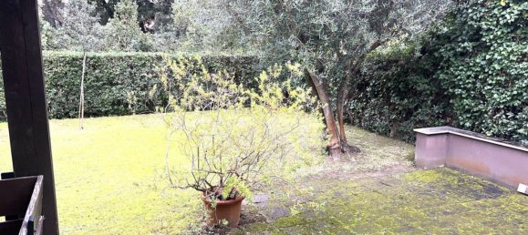 Вилла с 5 комнатами в Фьюмичино, Италия № 188410 35