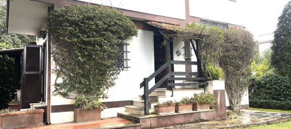 Вилла с 5 комнатами в Фьюмичино, Италия № 188410 38