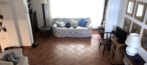 Вилла с 5 комнатами в Фьюмичино, Италия № 188410 10