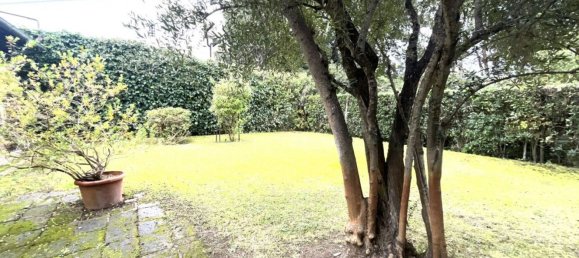 Вилла с 5 комнатами в Фьюмичино, Италия № 188410 3