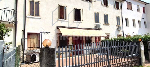 6 Schlafzimmer Haus in Borso del Grappa, Italy, Nr. 266614 2