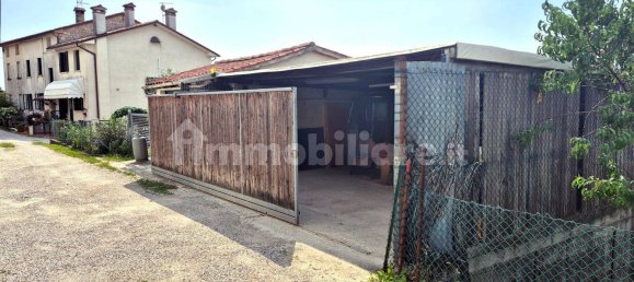 6 Schlafzimmer Haus in Borso del Grappa, Italy, Nr. 266614 4