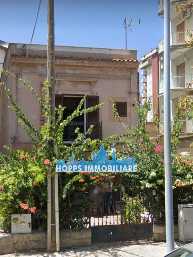 4-Zimmer Wohnung in Palermo, Italy, Nr. 303099