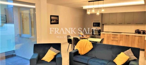 Apartamento de 2 dormitorios en Sliema, Malta No. 8110 4