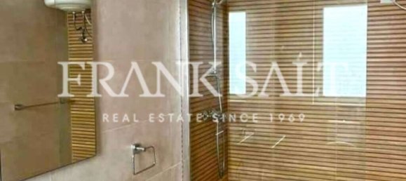 Apartamento de 2 dormitorios en Sliema, Malta No. 8110 8