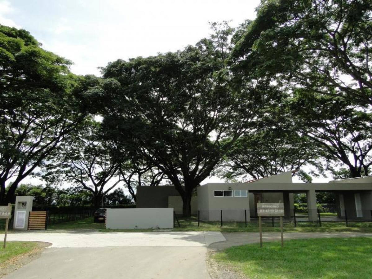 5 bedrooms House in Valle del Cauca, Colombia No. 2522