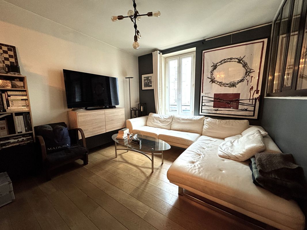 Apartamento T2 em Levallois-Perret, France N.º 167449