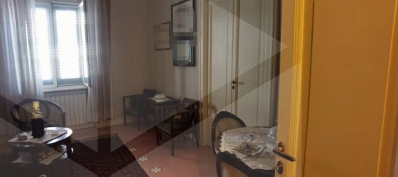 Apartamento de 6 habitaciónes en Messina, Italy No. 27937 37