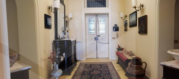 Apartamento de 6 habitaciónes en Messina, Italy No. 27937 11