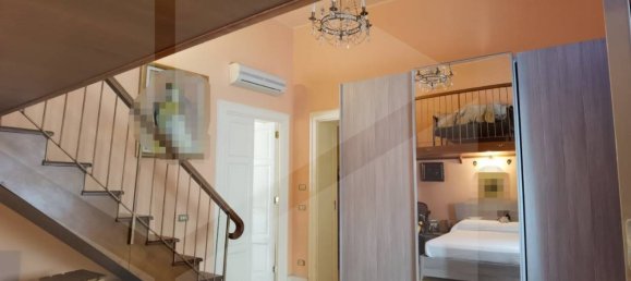 Apartamento de 6 habitaciónes en Messina, Italy No. 27937 40