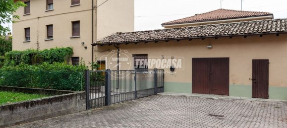 4 bedrooms House in Crevalcore, Italy No. 347700 28