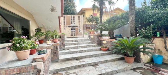 5 rooms Villa in Marano di Napoli, Italy No. 22301 18