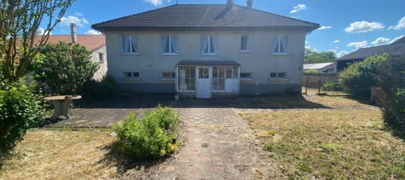 4 Schlafzimmer Villa in Richelieu, France, Nr. 268011 2