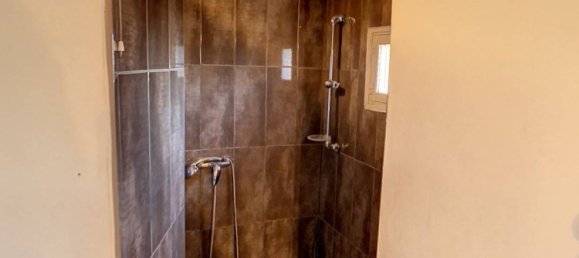 2 chambres Maison à Cavaillon, France No. 355534 7