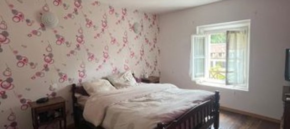 2 bedrooms House in Guignecourt, France No. 303814 12