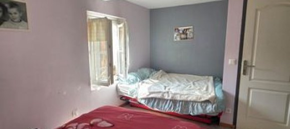 2 bedrooms House in Guignecourt, France No. 303814 9