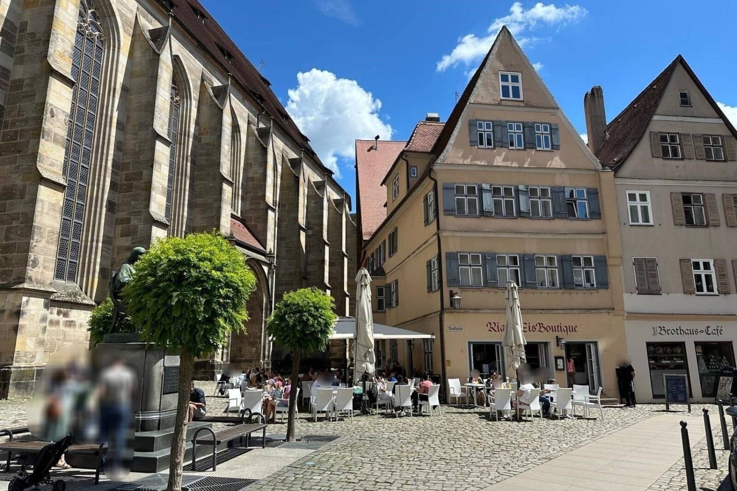 12غرفة بناية في Ansbach, Germany رقم 186514