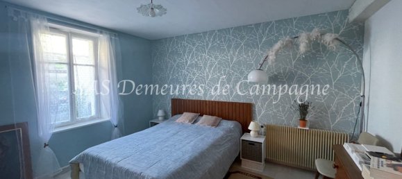 Casa T4 em Sury-pres-Lere, France N.º 98074 45