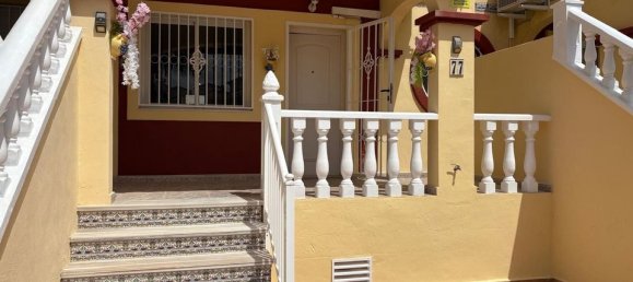 Adosado de 3 dormitorios en Algorfa, Spain No. 186448 2