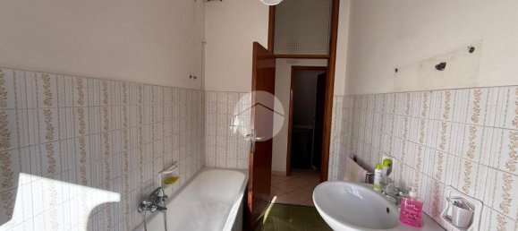 3 bedrooms House in Fano, Italy No. 263388 9