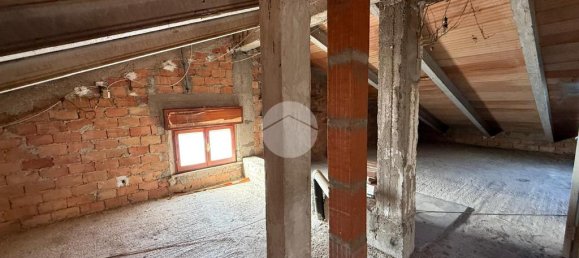 3 bedrooms House in Fano, Italy No. 263388 12