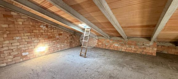 3 bedrooms House in Fano, Italy No. 263388 11