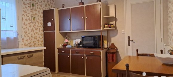 4 bedrooms House in Maine-et-Loire, France No. 103080 6