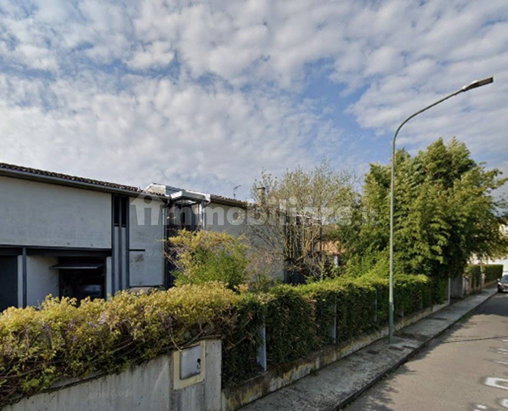 4 chambres Villa à Porto Mantovano, Italy No. 75984