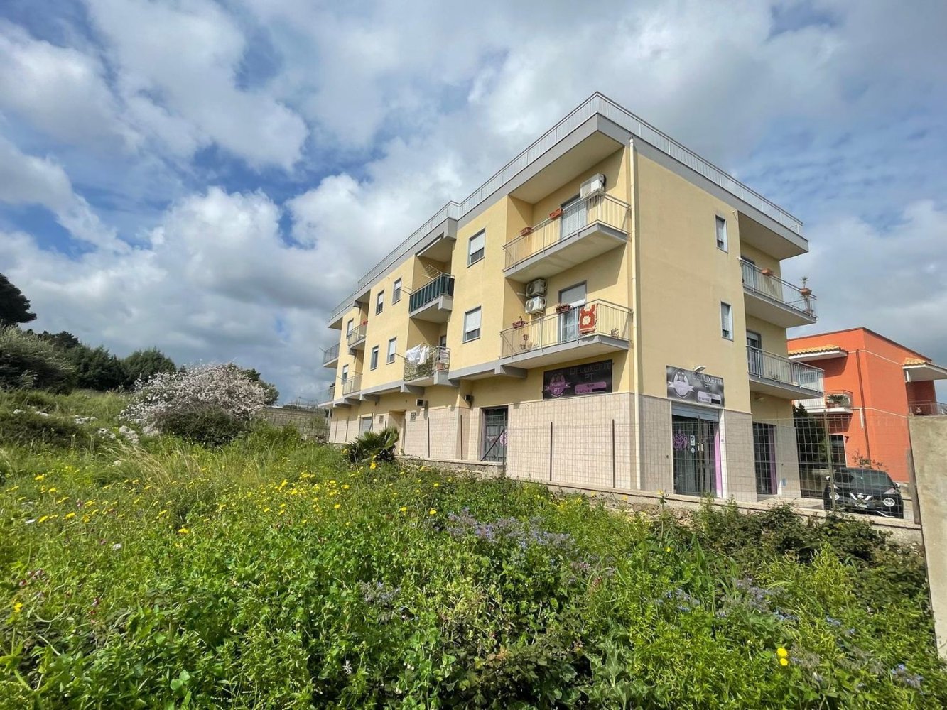 5غرفة شقة في Syracuse, Italy رقم 250204