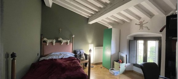 Apartamento de 5 dormitorios en San Casciano in Val di Pesa, Italy No. 195605 3