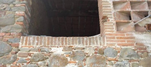 4 bedrooms House in Capannori, Italy No. 82775 5