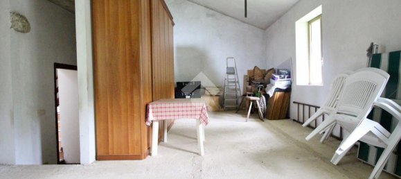 3 bedrooms House in Udine, Italy No. 297407 31